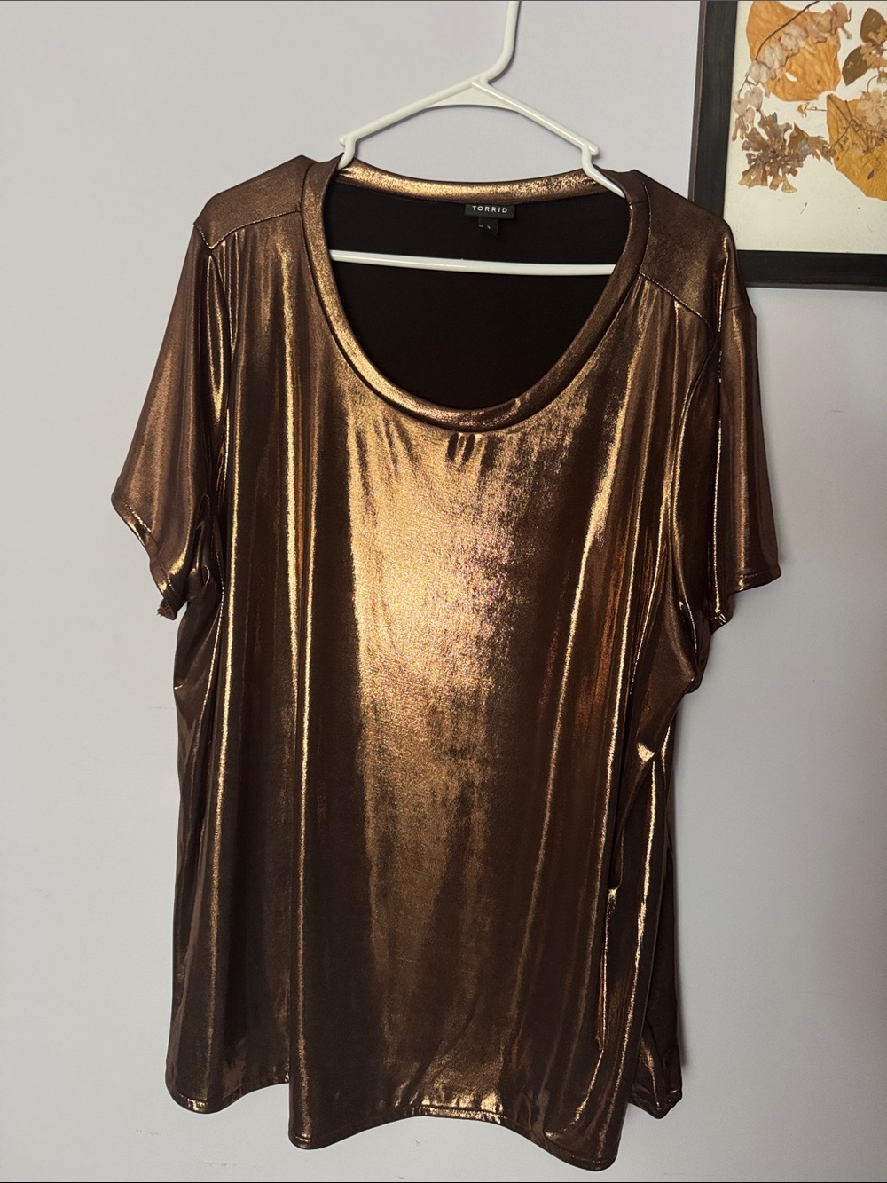 torrid Metallic Bronze Copper Short Sleeve Scoop Neck Tee
